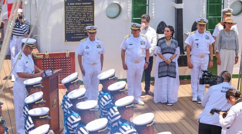 Evelyn Salgado Despide al Cuauhtémoc en Nueva Travesía por el Pacífico