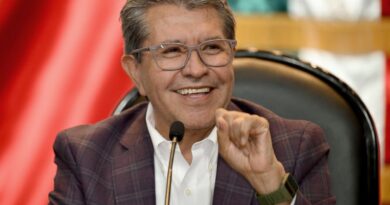 Jóvenes Universitarios se Convierten en Diputados por un día